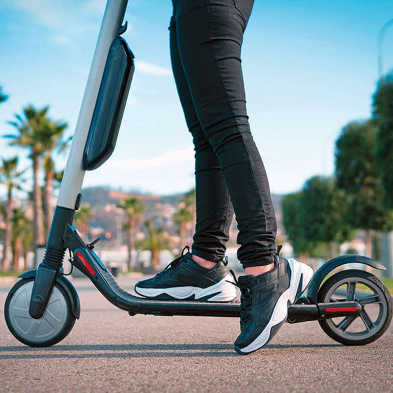 Electric scooter