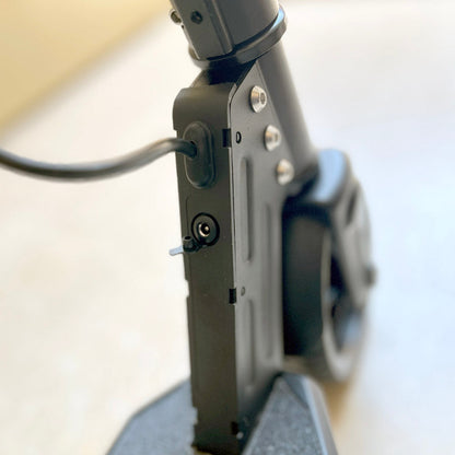 S31 Kids Electric Kick Electric scooter, Top Speed 16kmh, 8km Range, 130W