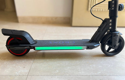S31 Kids Electric Kick Electric scooter, Top Speed 16kmh, 8km Range, 130W