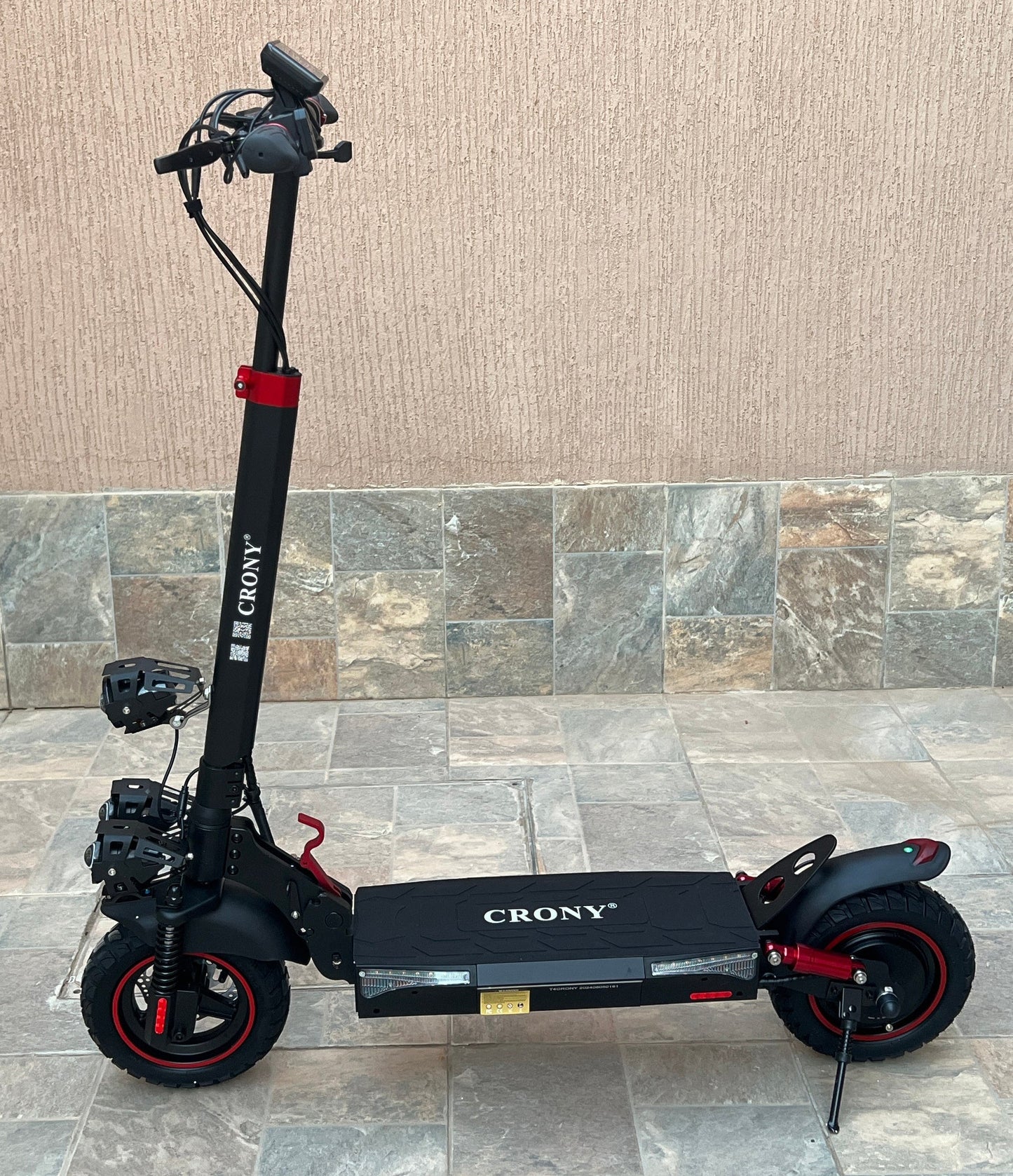 V10 big display high speed Fast Speed Personal Mobility Electric scooter, Top Speed 25kmh, 30km Range, 1000W