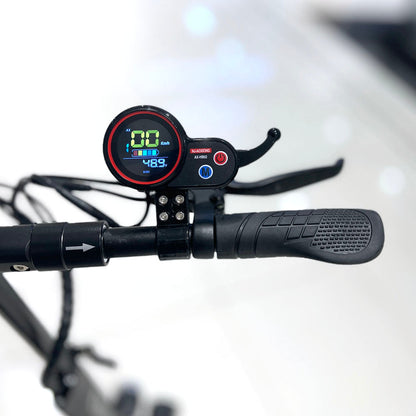 V10 Fast Speed Personal Electric scooter Top Speed 25kmh 40km Range 1200W