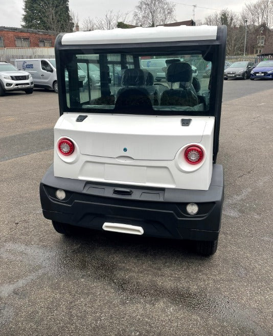 Megawheels LT AC Golf Car With Enclosed Doors  6 Seater Electric Mini Car
