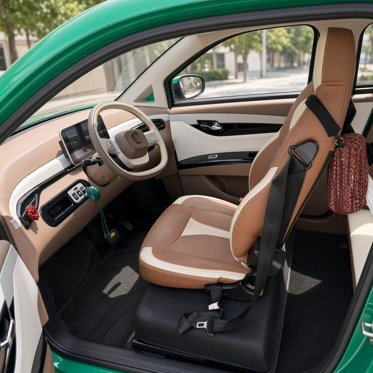 GT5 Electric Three-Wheel Sports EV L5E 10kW Motor 17kWh Lithium 200km Range 85km/h