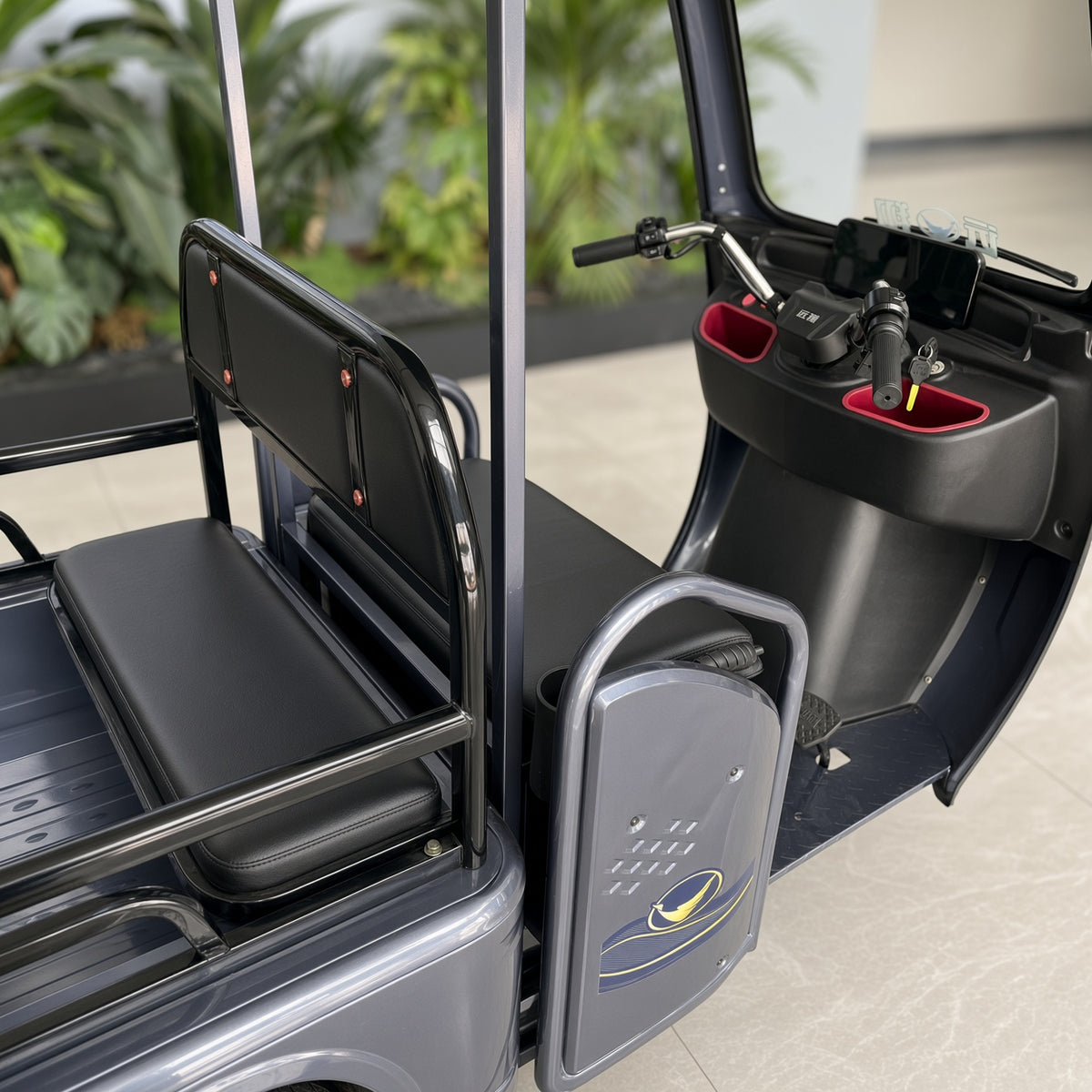 X5-110 Starlight Luxury Flatbed Electric Tricycle 1.1m Cabin 800W 48V/60V 160kg Rated Load
